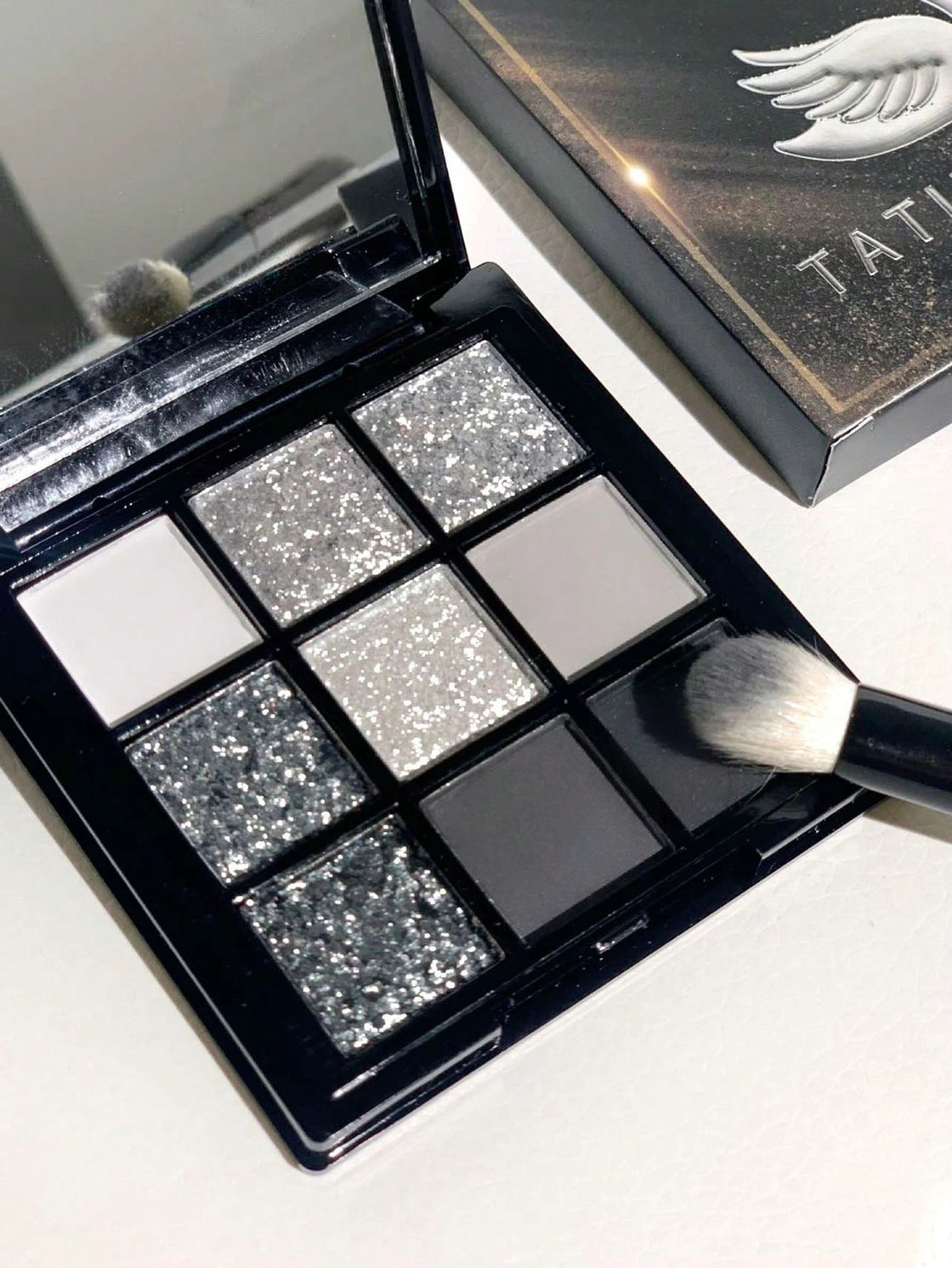 Tati Beauty | Eyeshadow Palette | Black