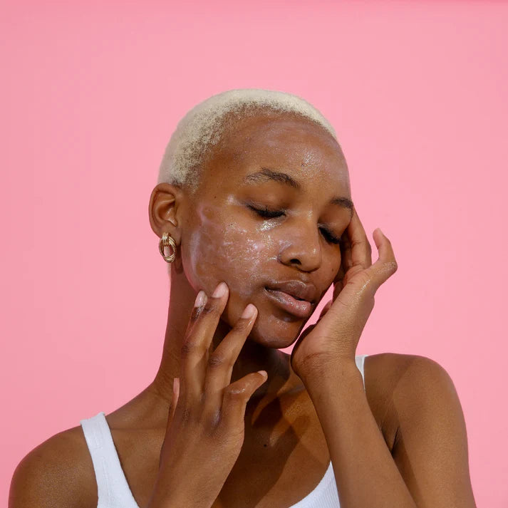 Lumi Glo | The Glo Refresh Cleanser